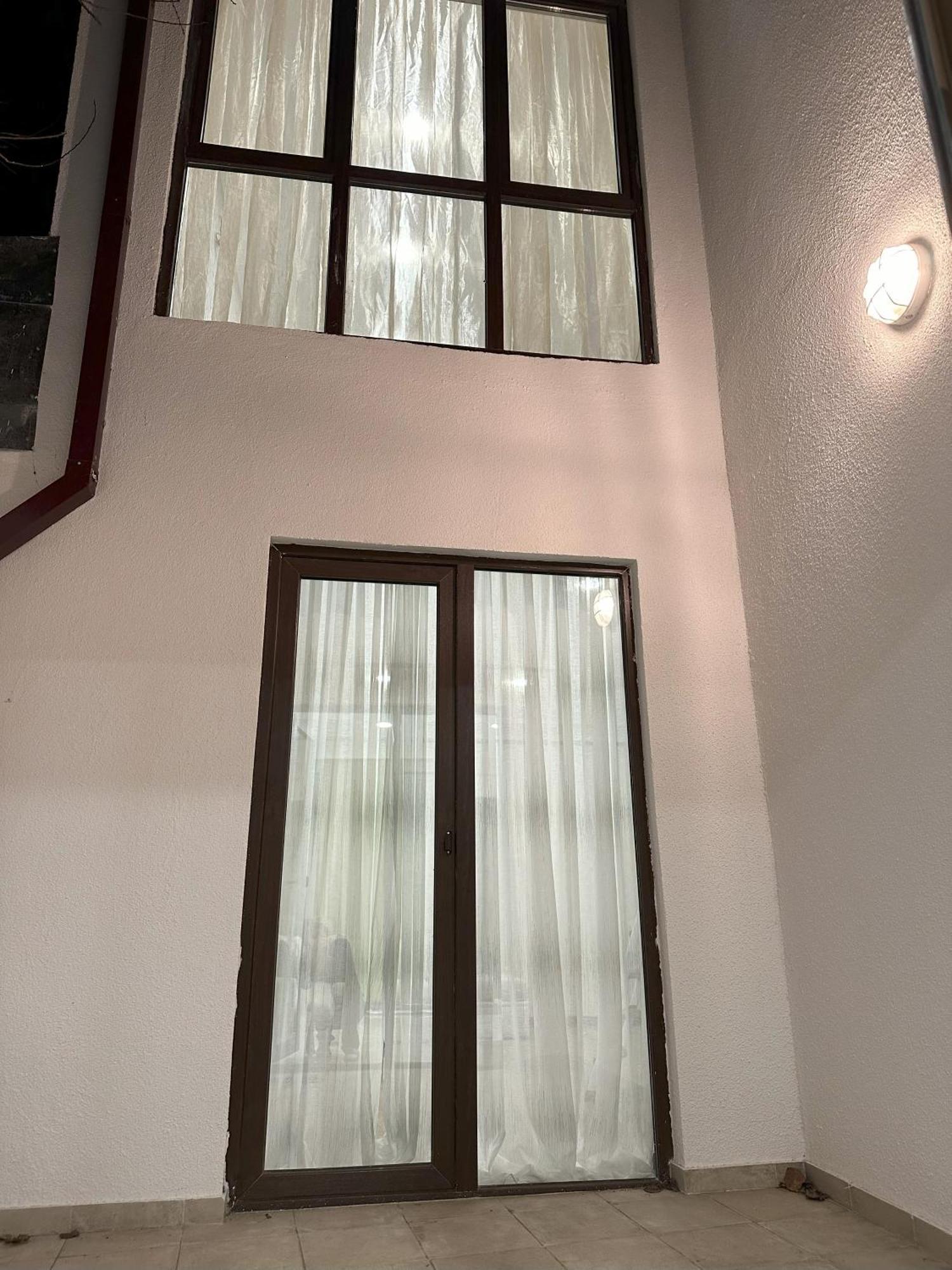 Three Palms Guest House Tbilisi Luaran gambar